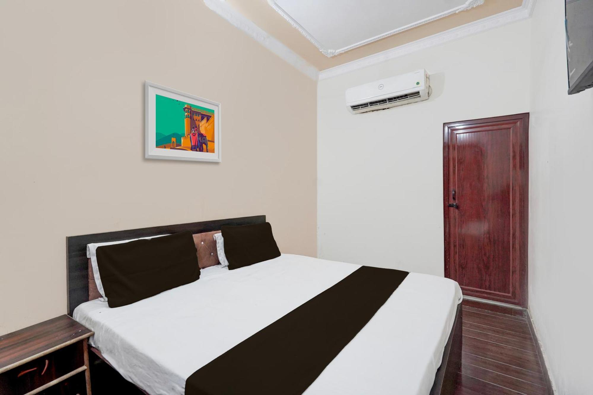 Oyo Hotel Maharaja Palace ميروت المظهر الخارجي الصورة