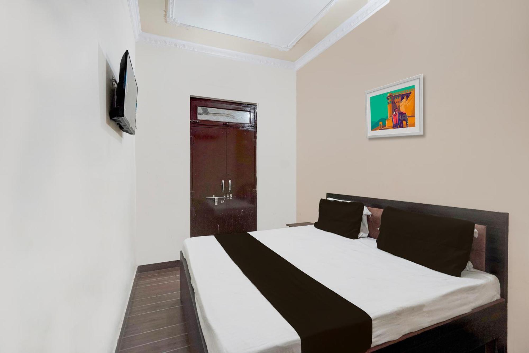 Oyo Hotel Maharaja Palace ميروت المظهر الخارجي الصورة